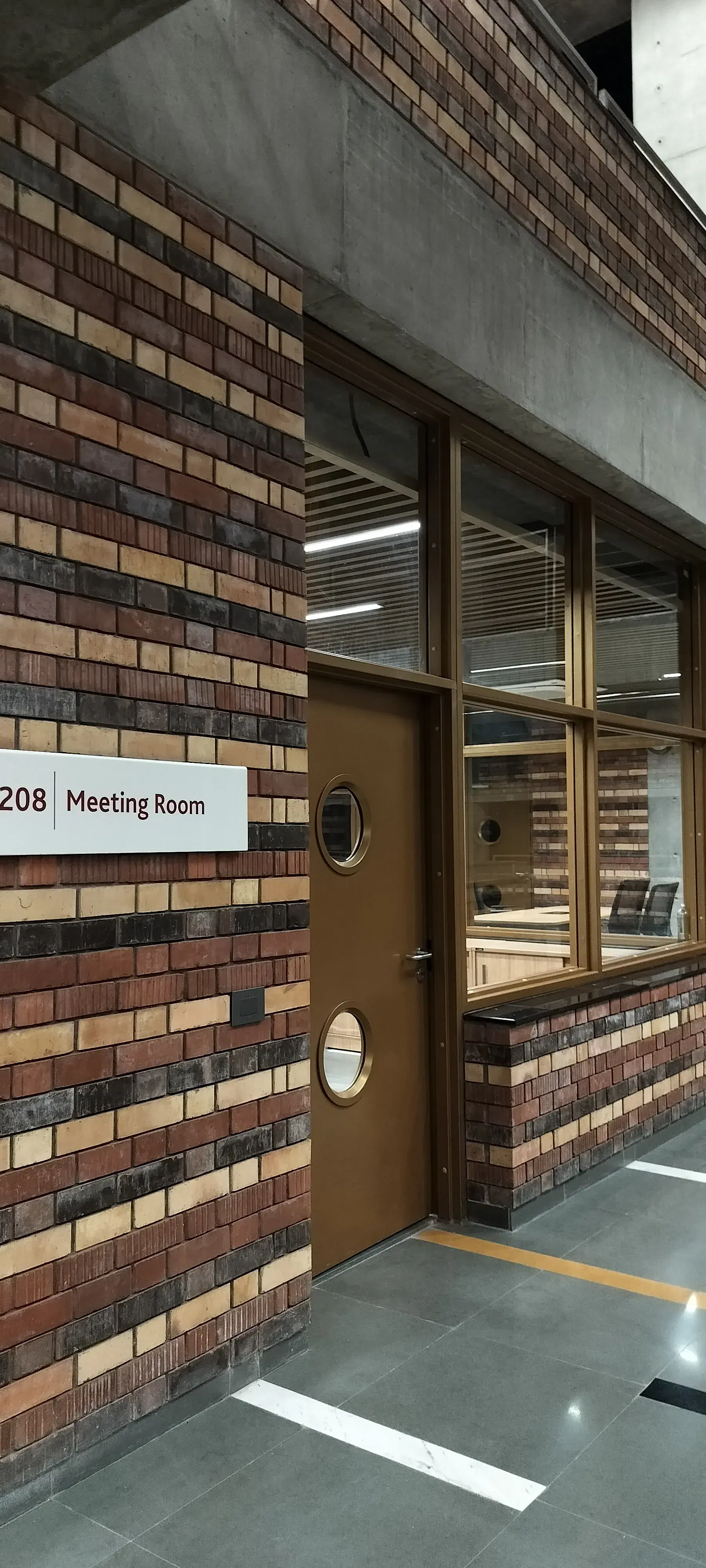 Ahmedabad University, School of Engineering and Applied Science Meeting Room photo 1